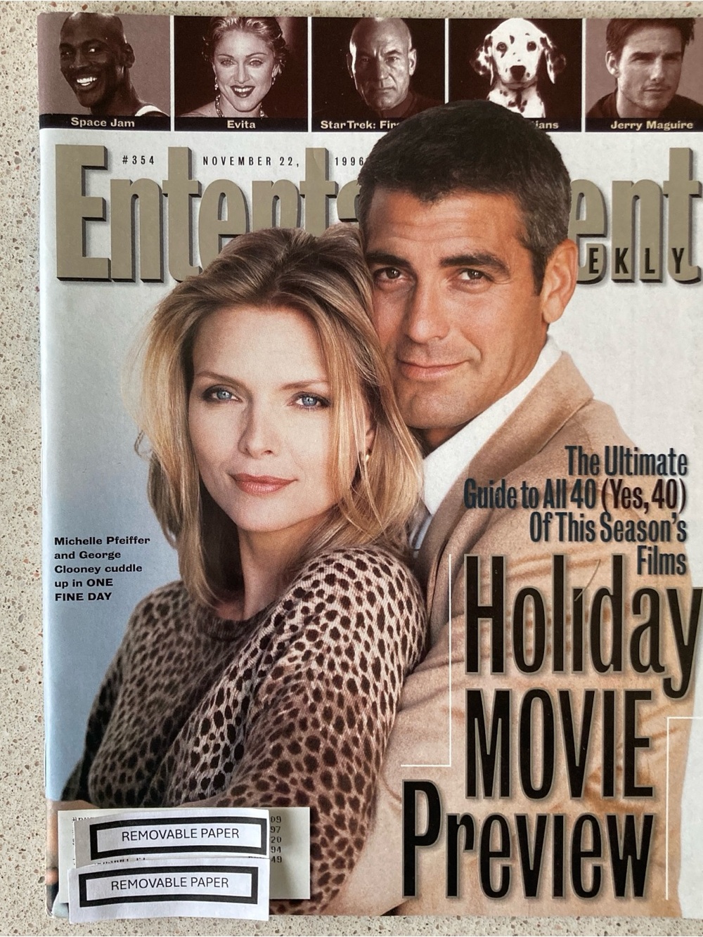 Entertainment Weekly Magazine Michelle Pfeiffer George Clooney Nov 22 1996 Label